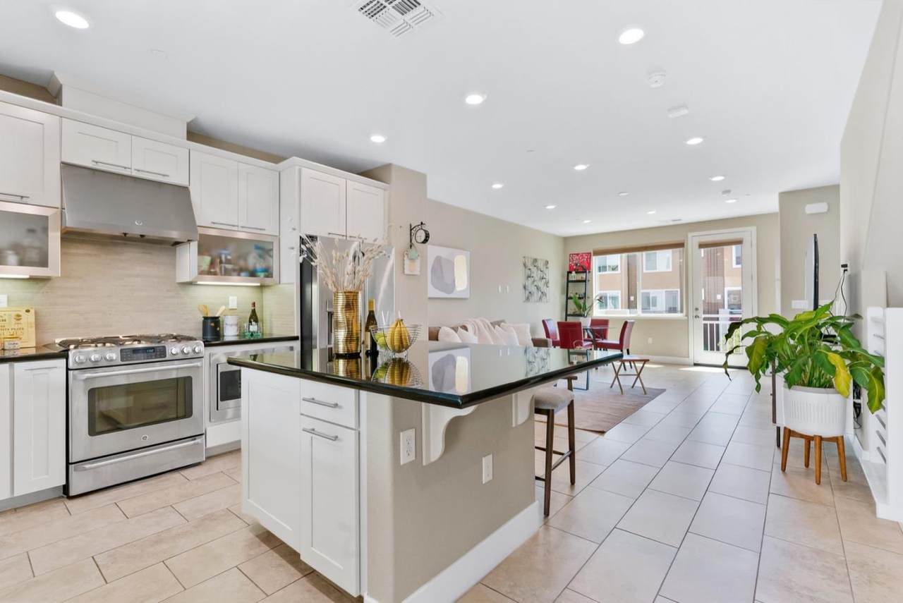 725 Avenue One - Photo 1