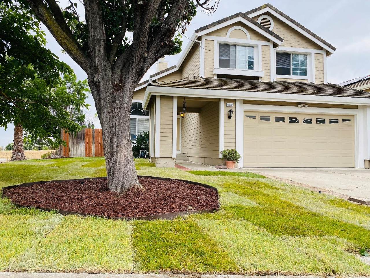 4162 Tulare Ct - Photo 1
