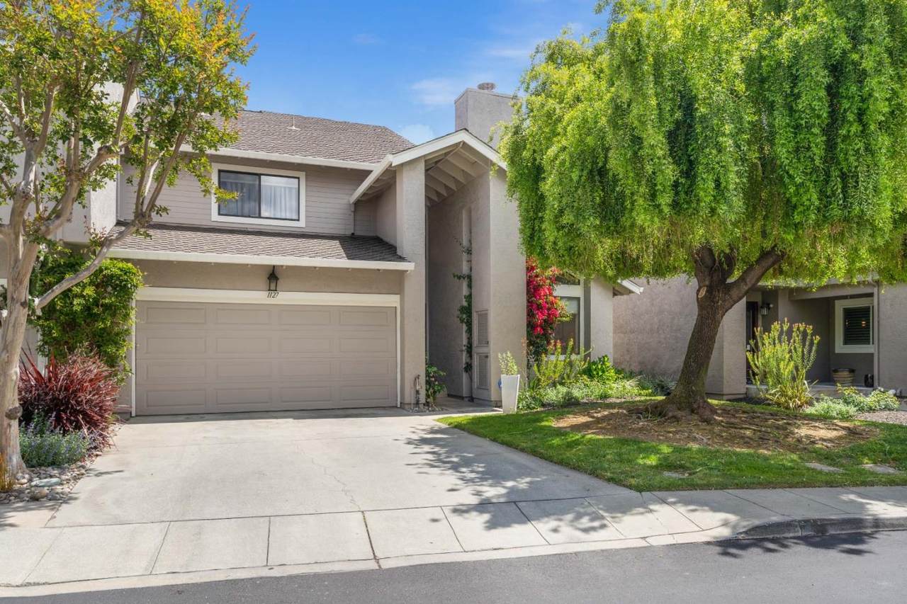 1127 Trevino Ter - Photo 1