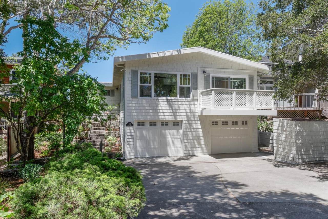 717 Park Way - Photo 1