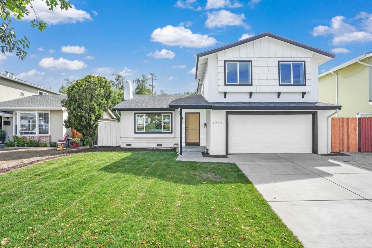 1718 Mount Rushmore Dr - Photo 1