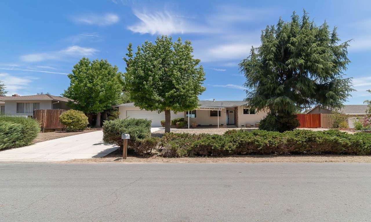 30 Terrys Ct - Photo 1