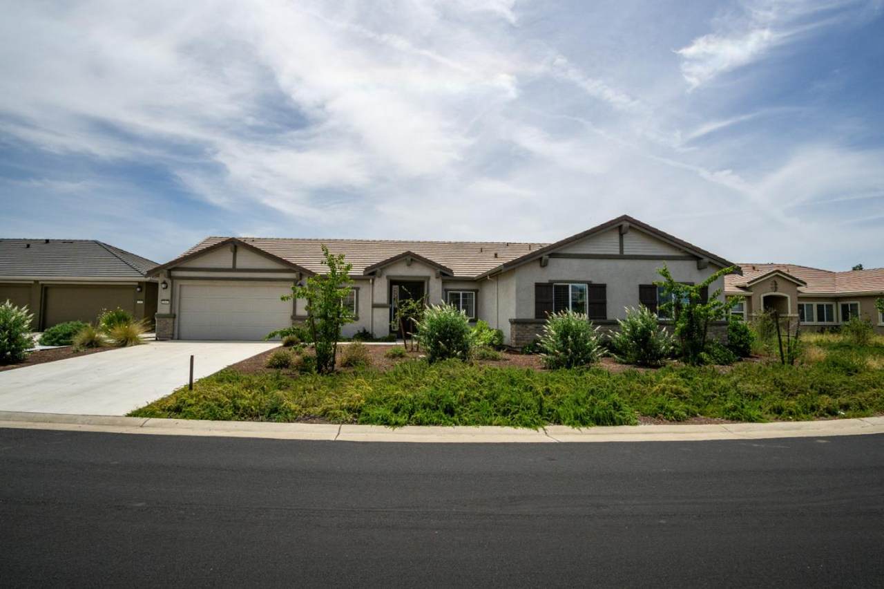 2042 Monteagle Ct - Photo 1