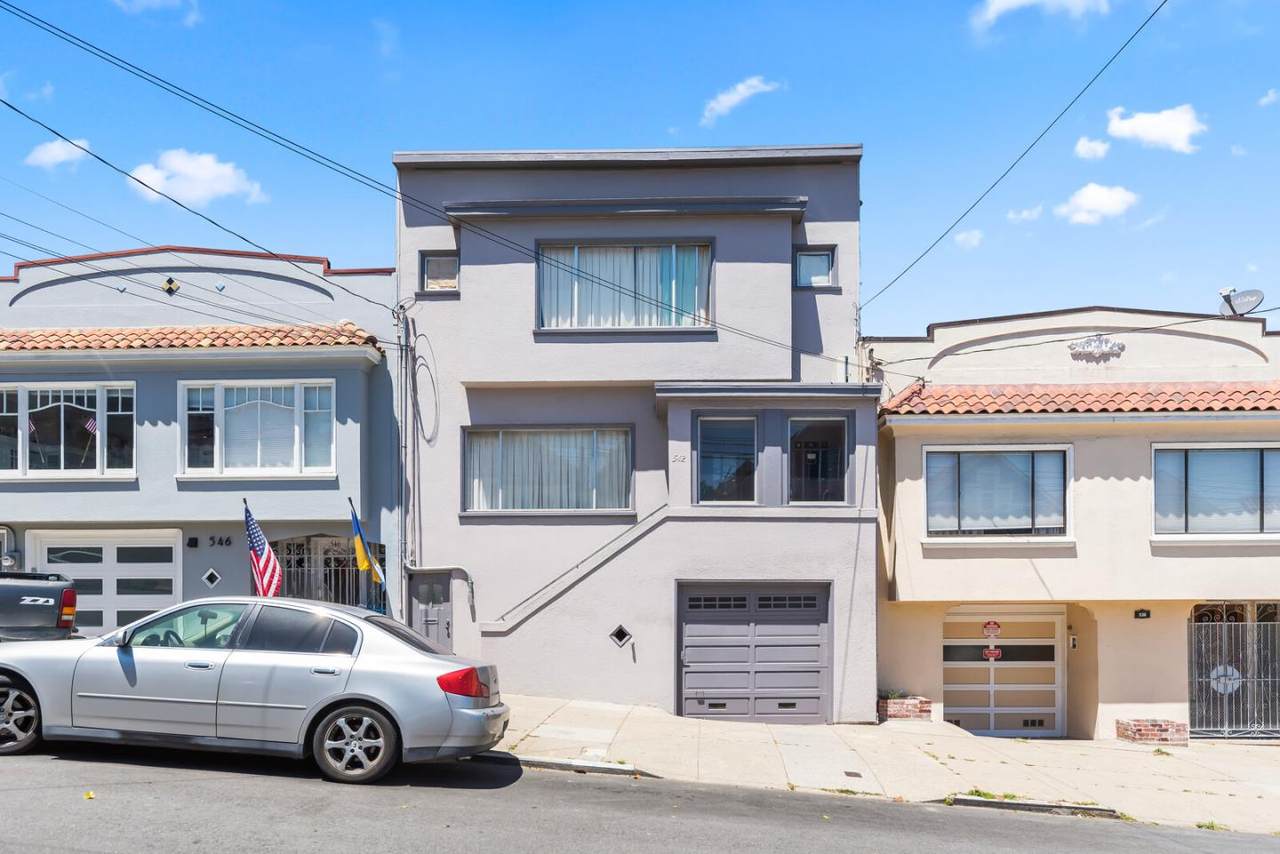 542 Paris St - Photo 1