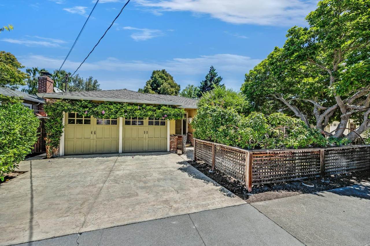 1365 Geneva Ave - Photo 1