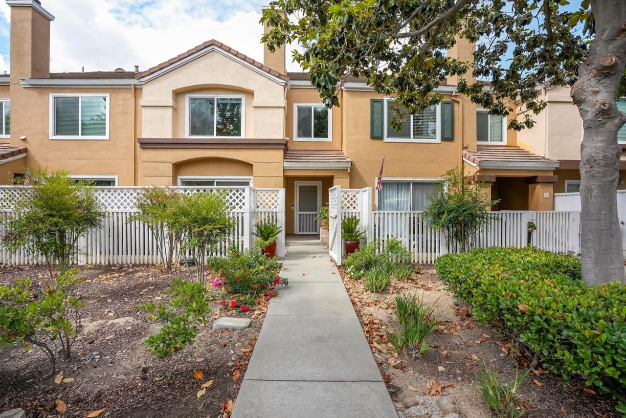 7009 Rodling Dr C - Photo 1