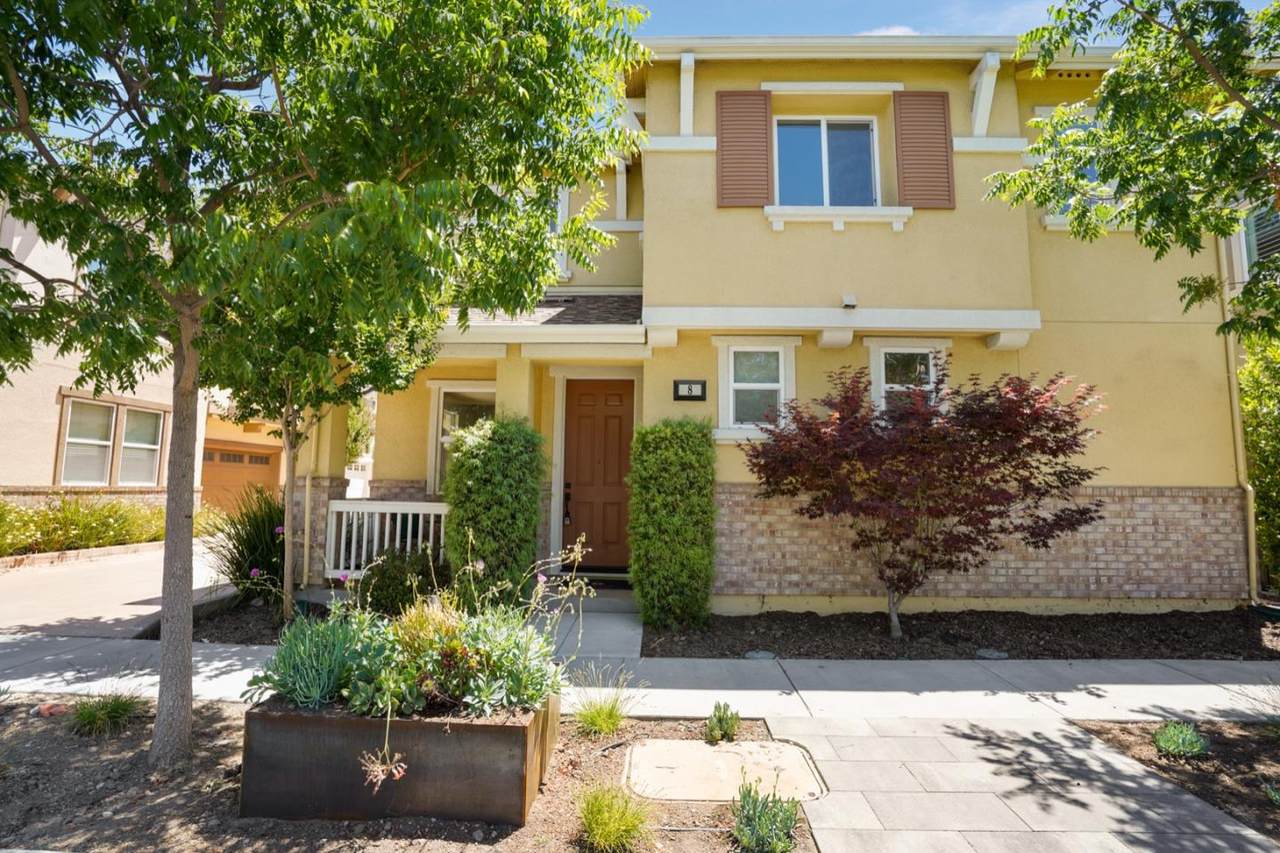 8 Maravilla Ct - Photo 1