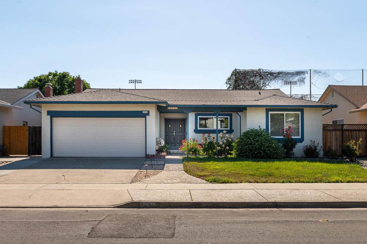 6123 Banner Dr - Photo 1