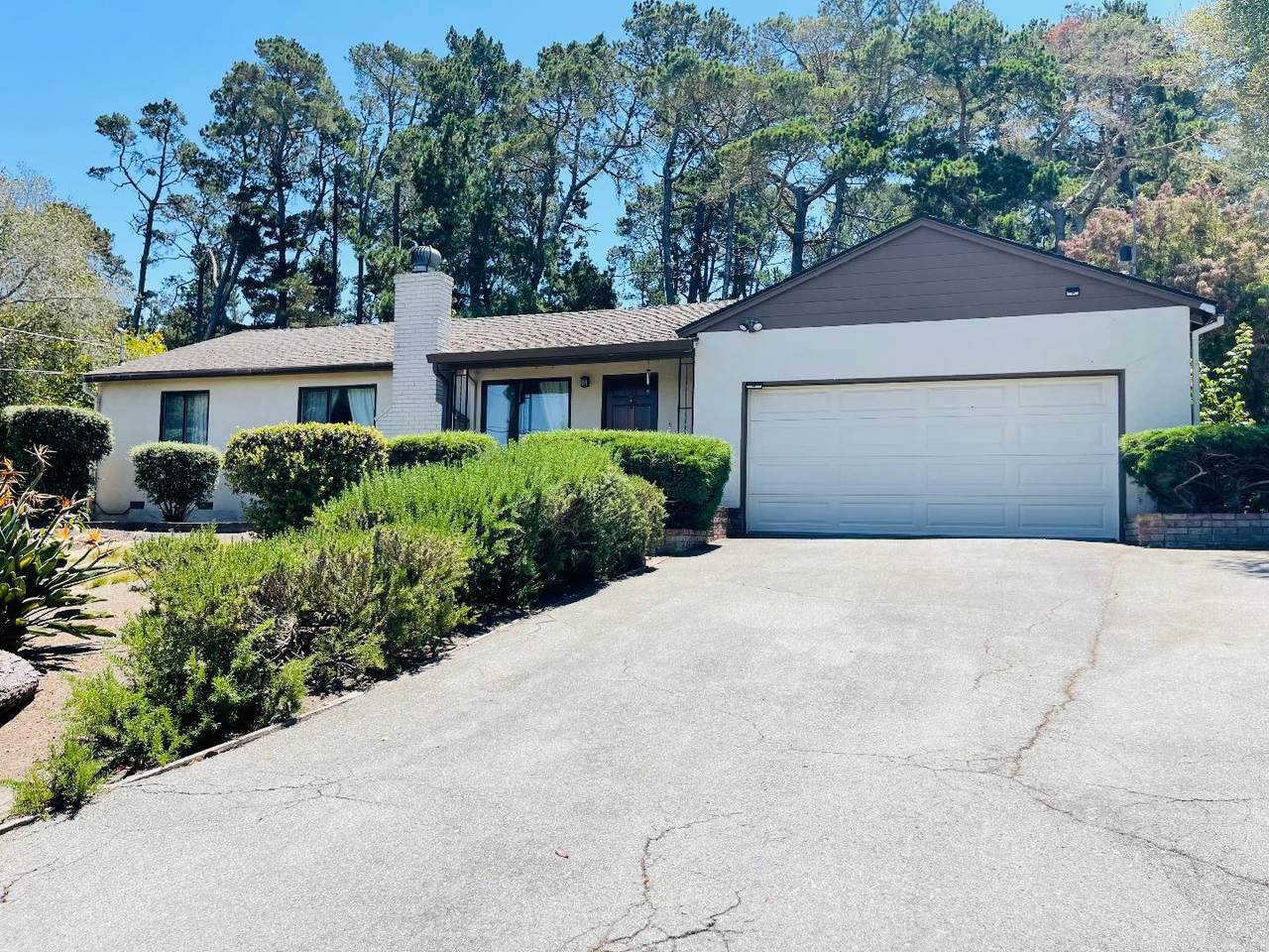 1460 Manor Pl - Photo 1
