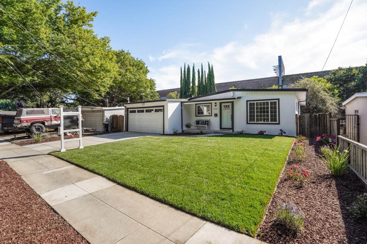 1544 Cross Way - Photo 1