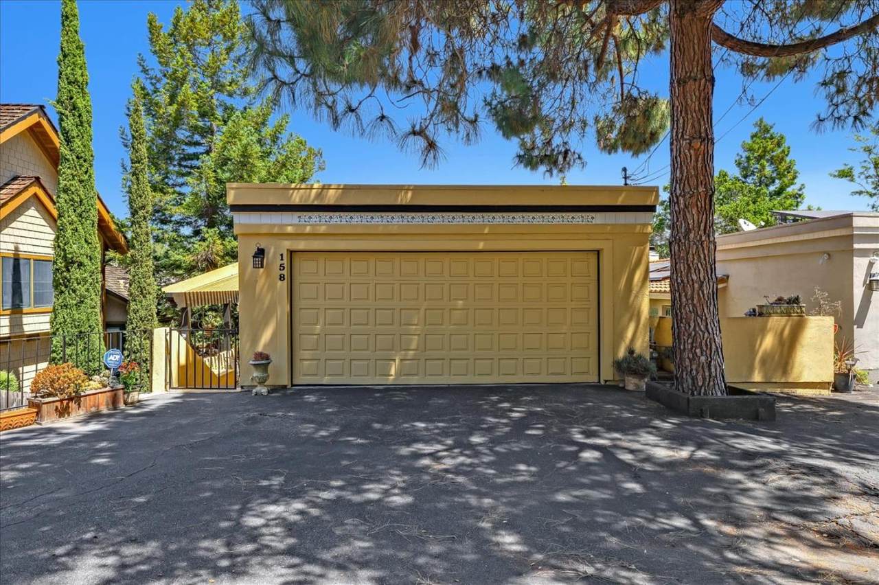 158 Springdale Way - Photo 1