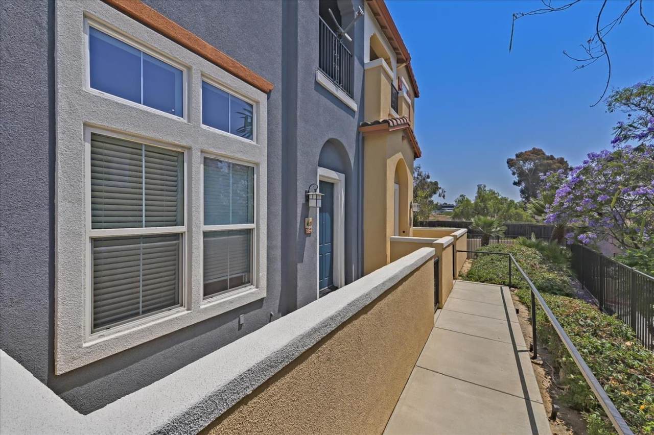 1854 12th St - Photo 1