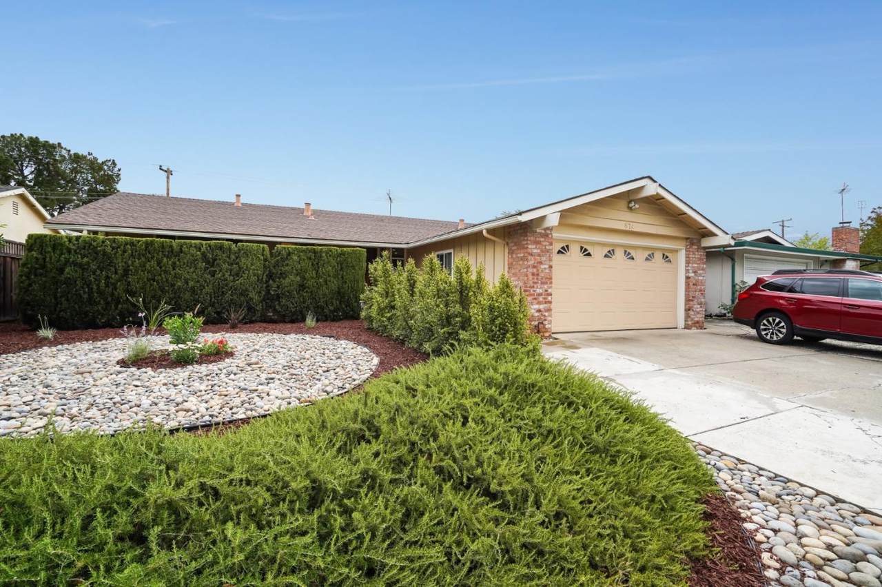 874 Wolfe Rd - Photo 1
