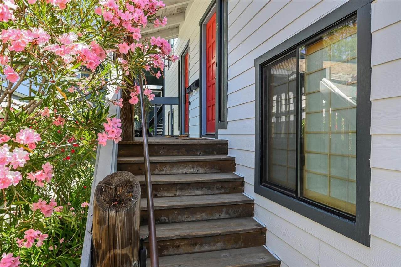 805 Eliseo Dr 3 - Photo 1