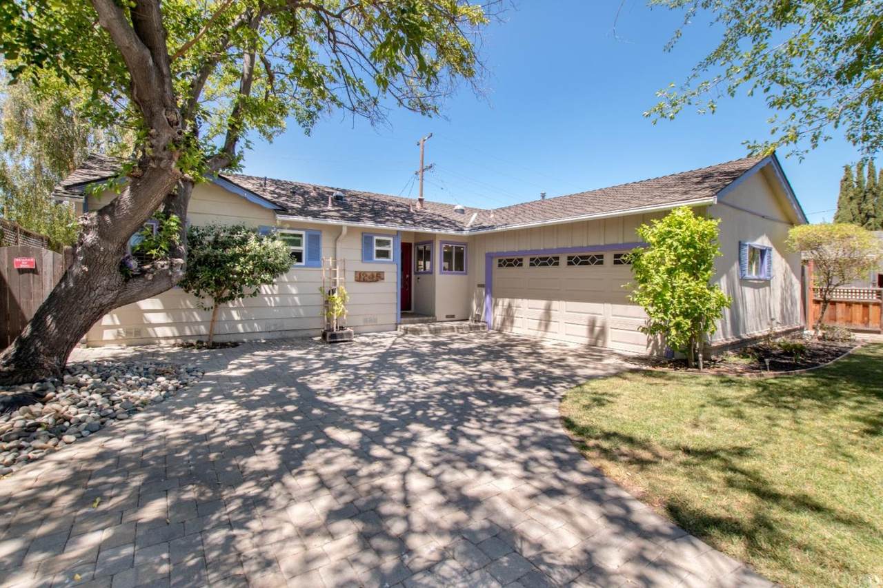 1245 Redcliff Dr - Photo 1