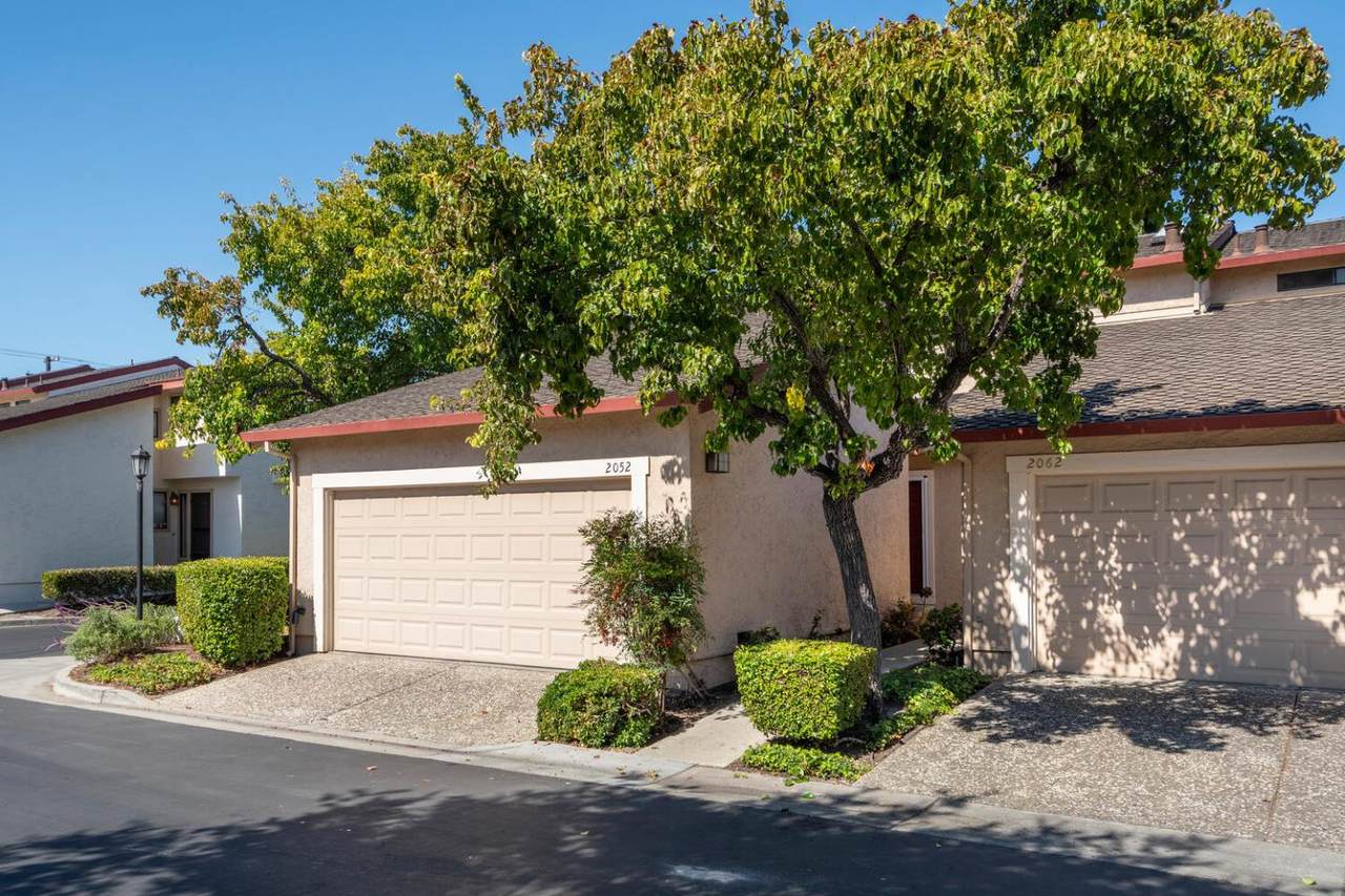 2052 Holly Branch Ct - Photo 1