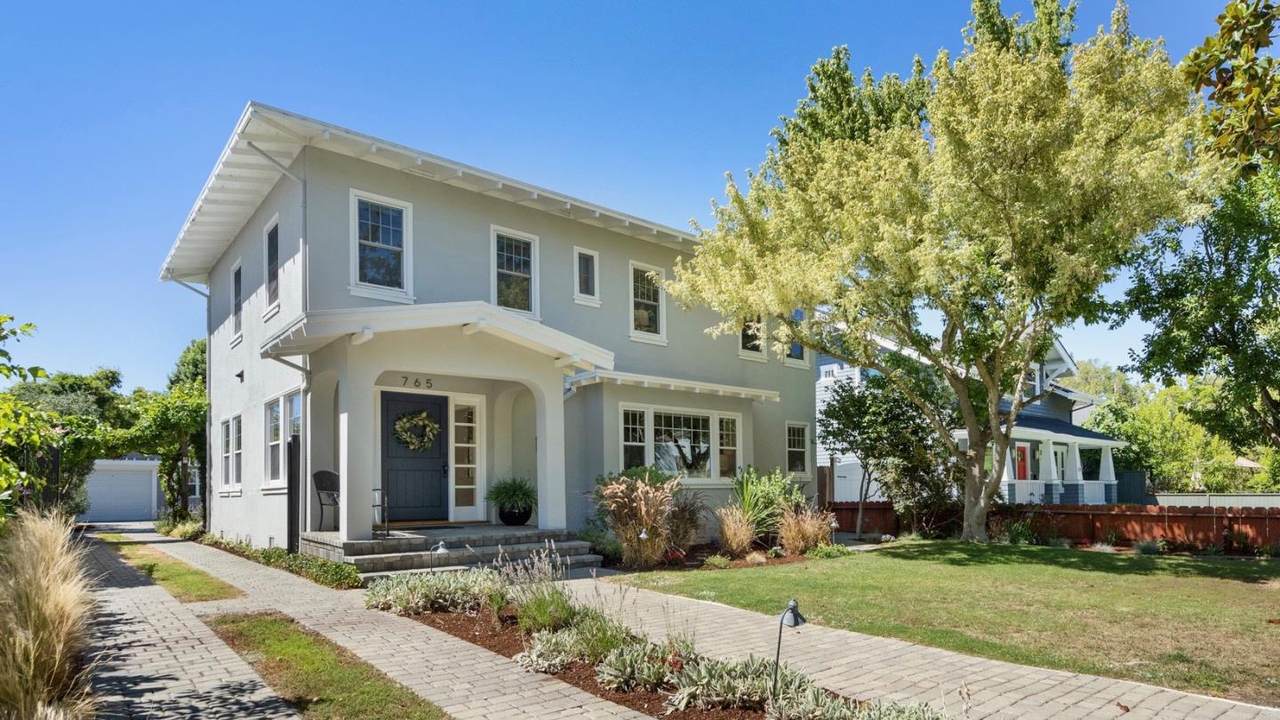 765 Hamilton Ave - Photo 1