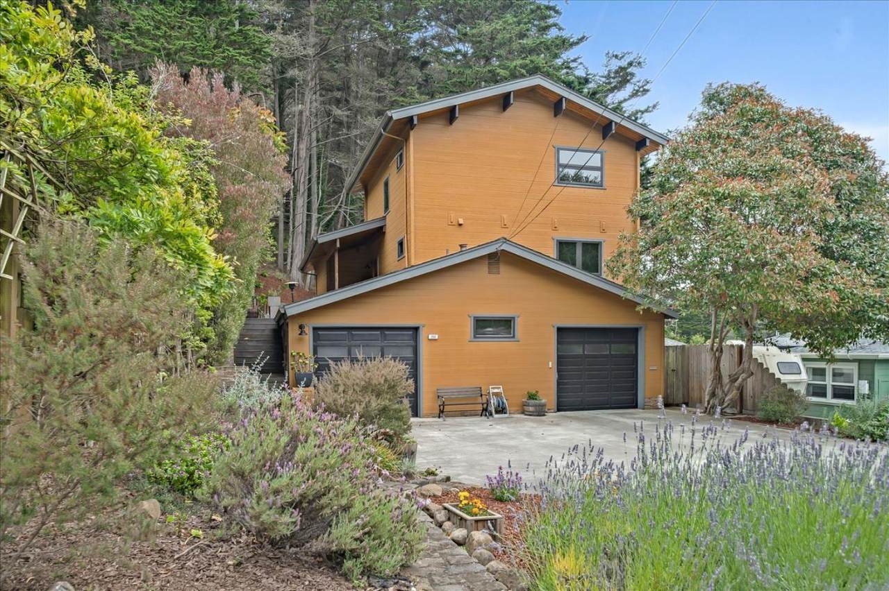 260 Juanita Ave - Photo 1
