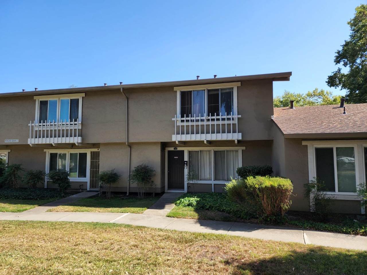 5376 Pistachio Grove Ct - Photo 1