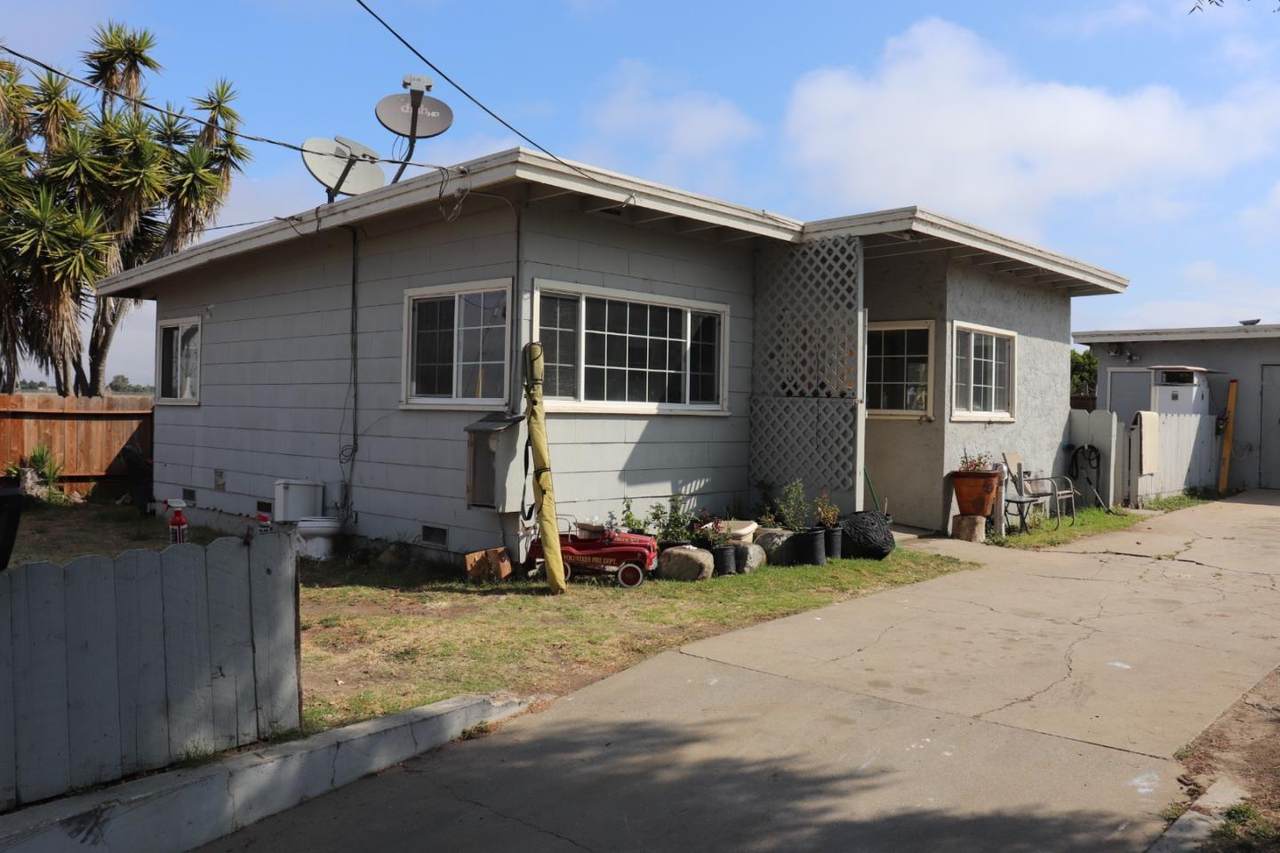 713 Gee St - Photo 1