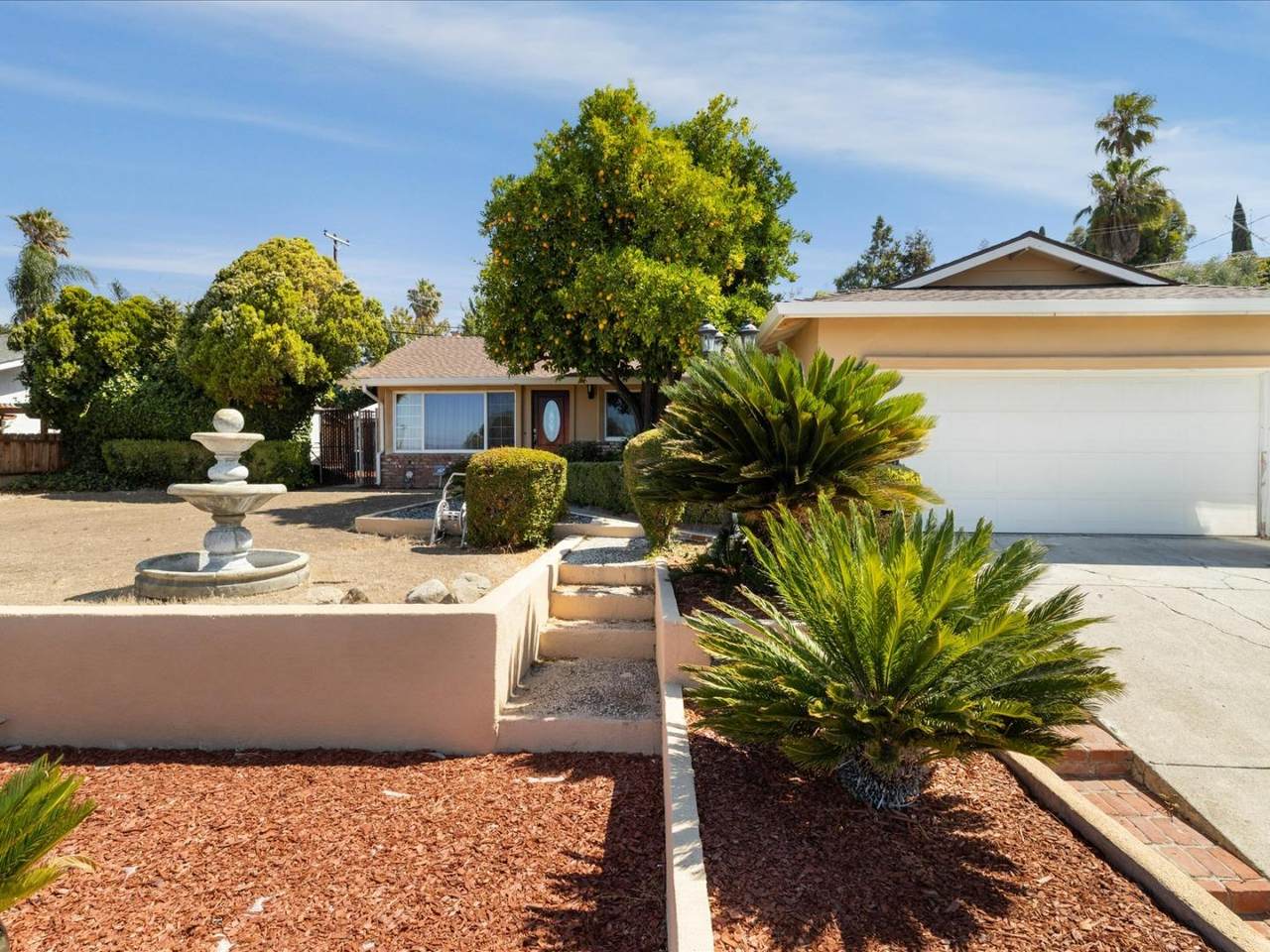 592 Candlestick Way - Photo 1