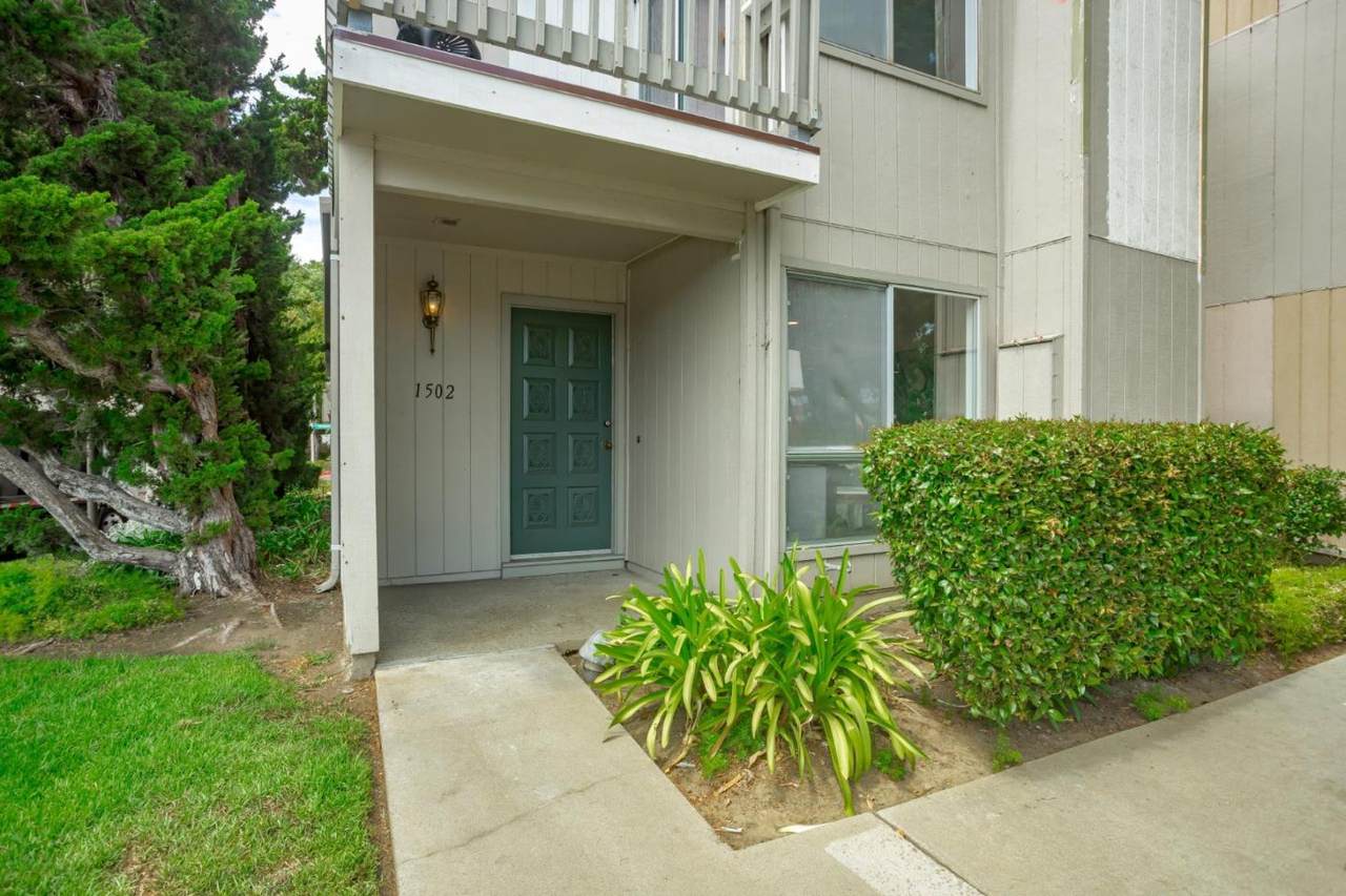1502 Huddersfield Ct - Photo 1