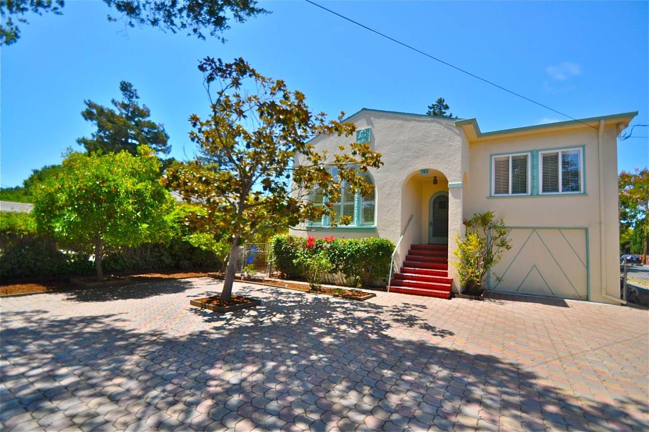193 Dexter Ave - Photo 1