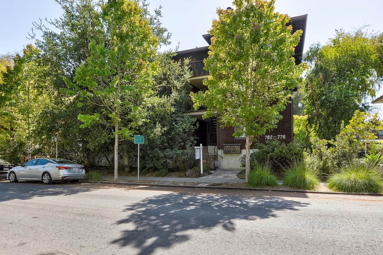 766 Bryant St - Photo 1
