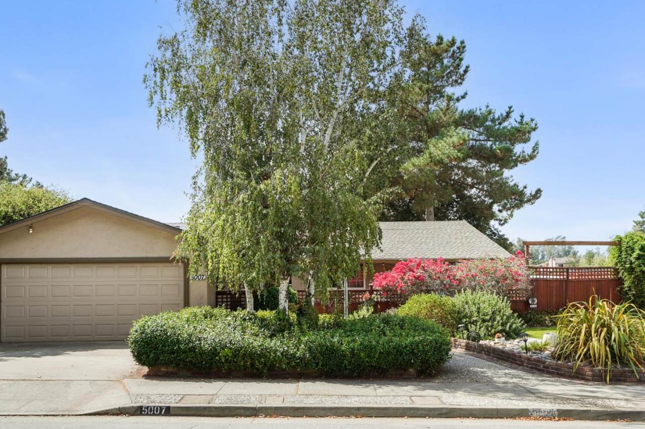 5007 Winkle Ave - Photo 1