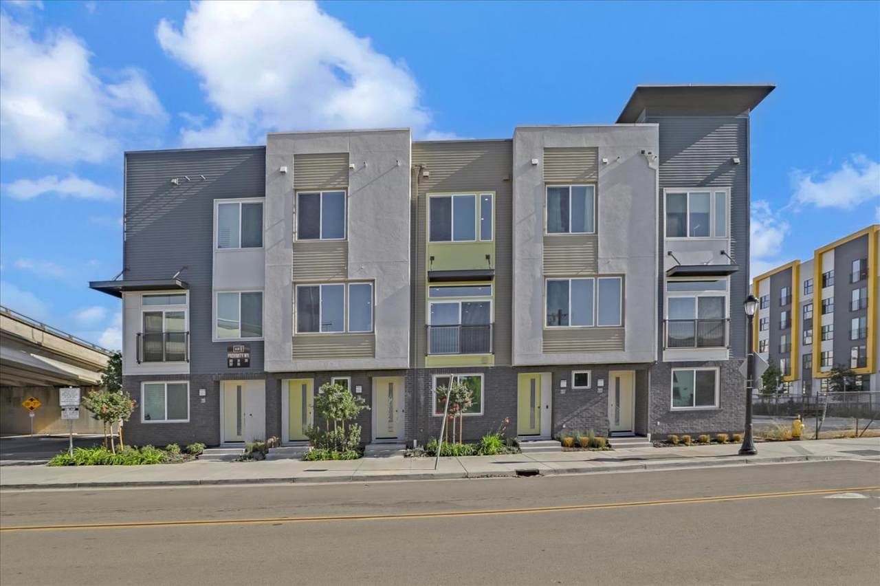 211 Proximity Way - Photo 1