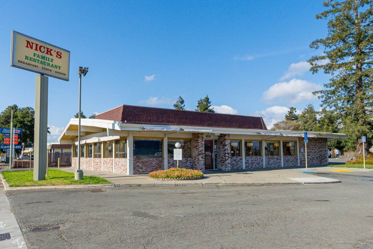 14662 Washington Ave - Photo 1