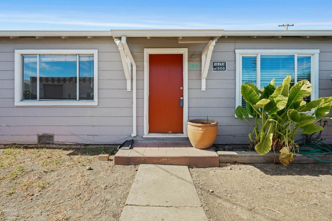 143 Laurel St - Photo 1