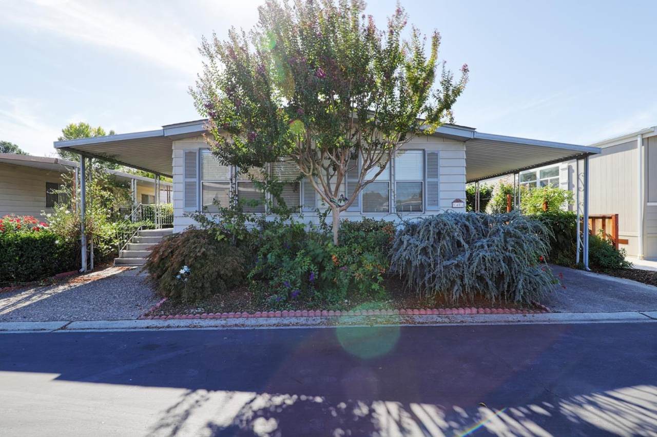 40 Walnut Dr 40 - Photo 1