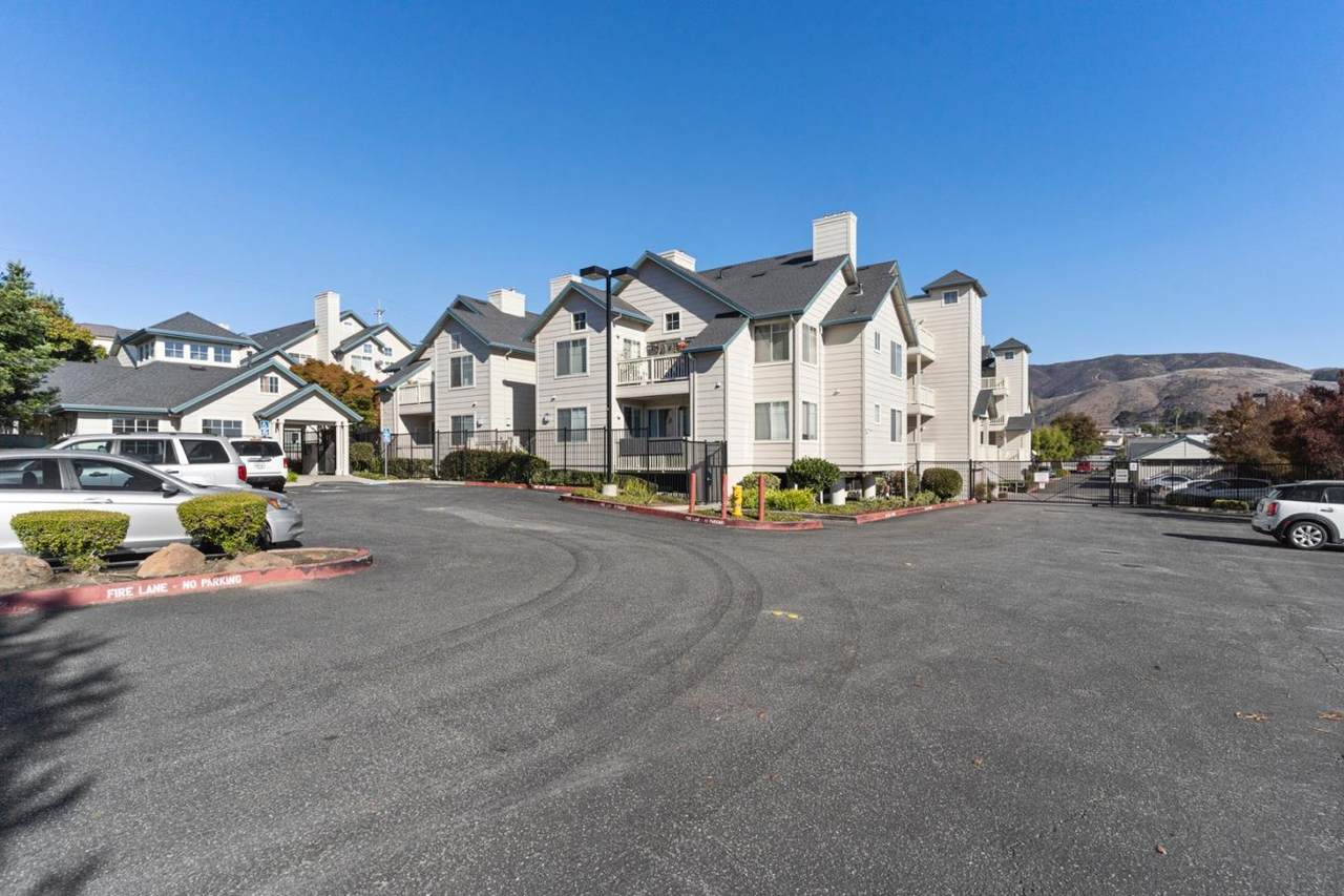 1400 El Camino Real 310 - Photo 1