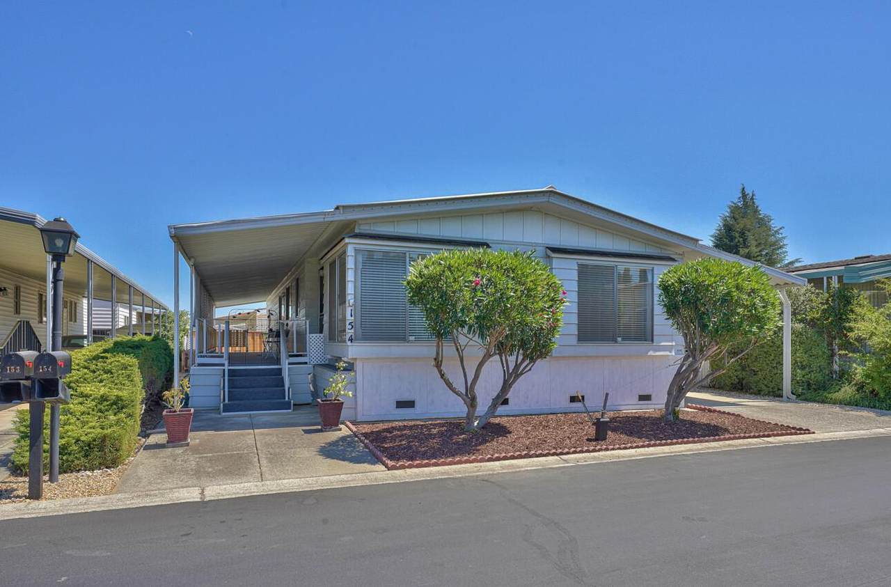154 Walnut Dr 154 - Photo 1
