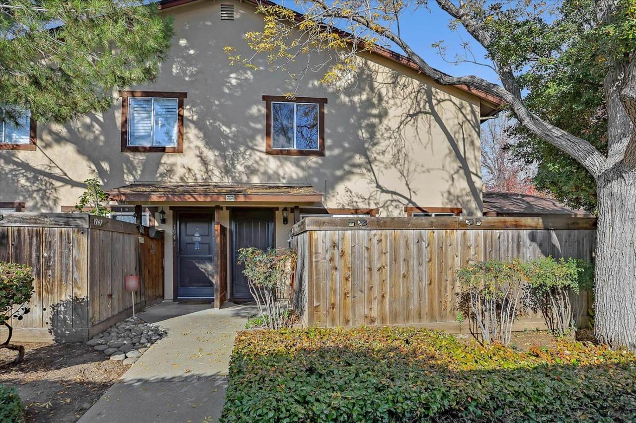 1945 Messina Dr - Photo 1
