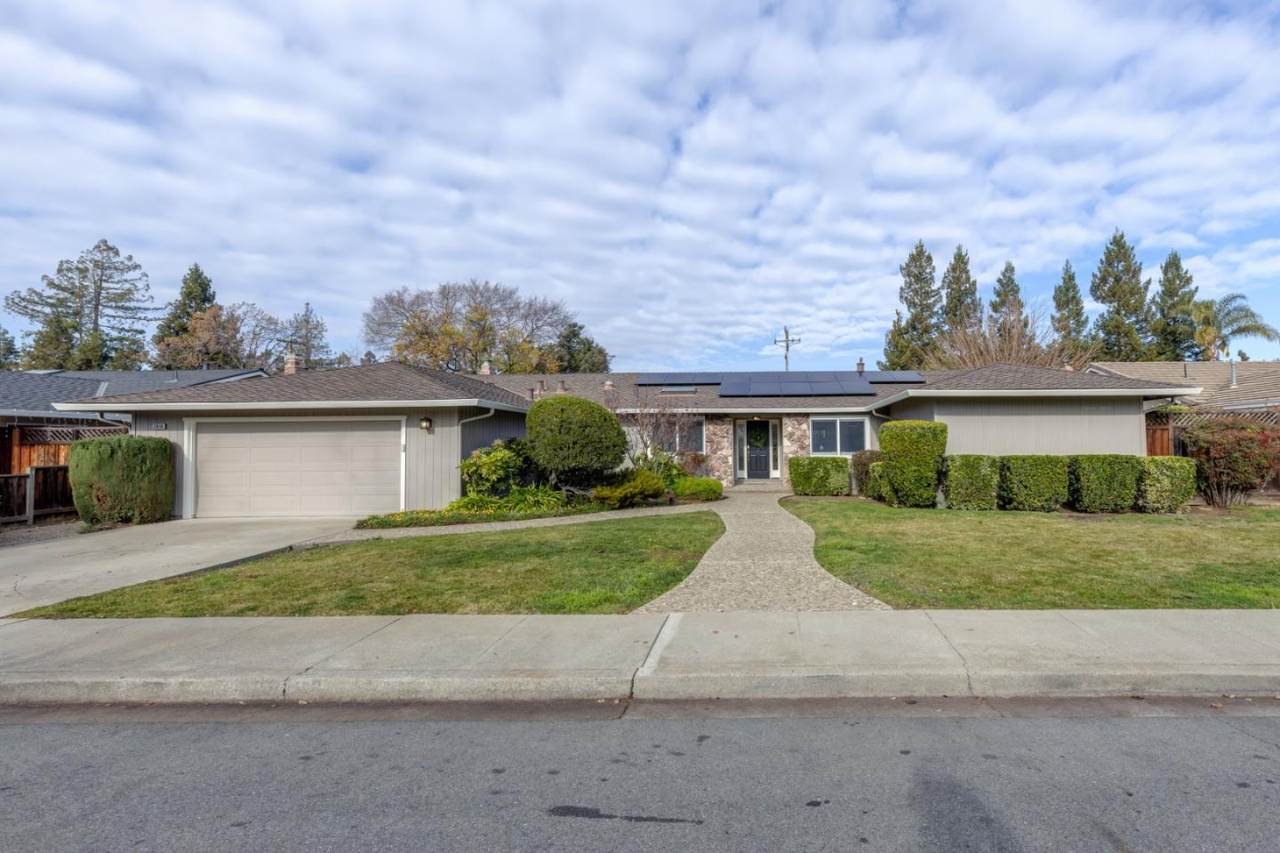 2838 Encina Camino - Photo 1