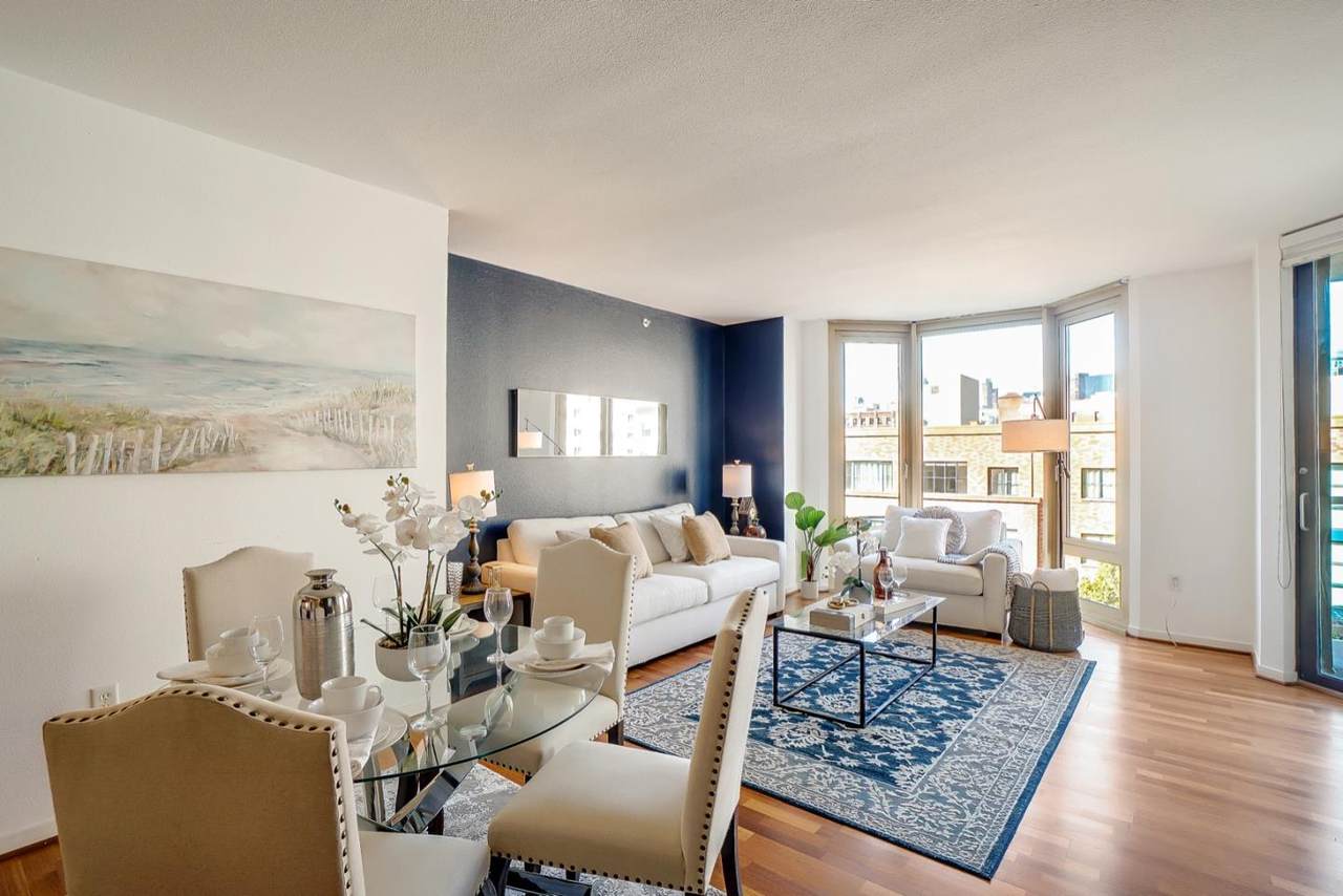 88 King St 615 - Photo 1