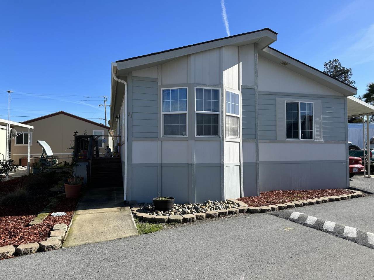 2900 Fairview 33 - Photo 1