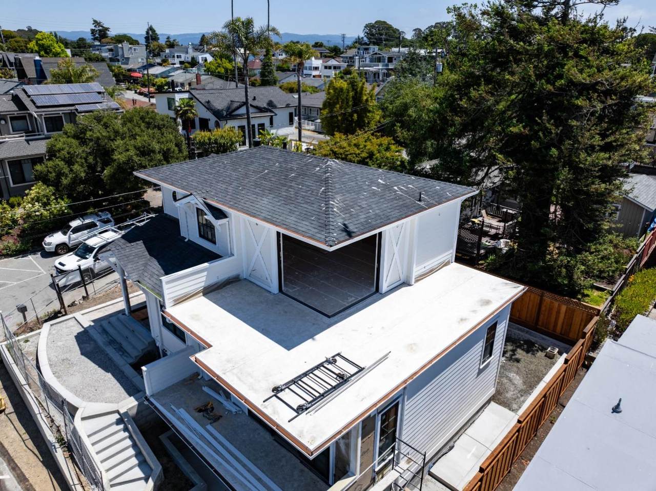 380 Lake Ave - Photo 1