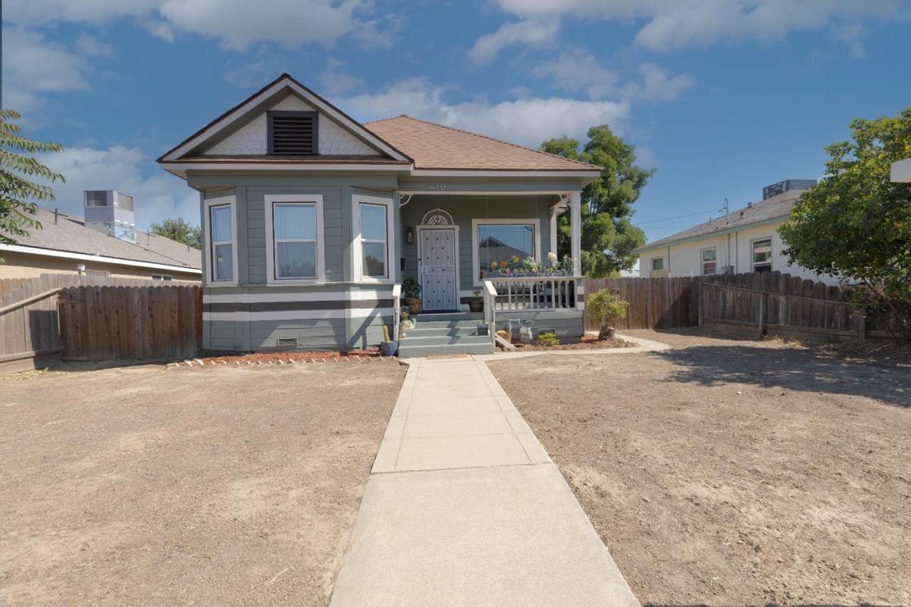 410 9th St - Photo 1