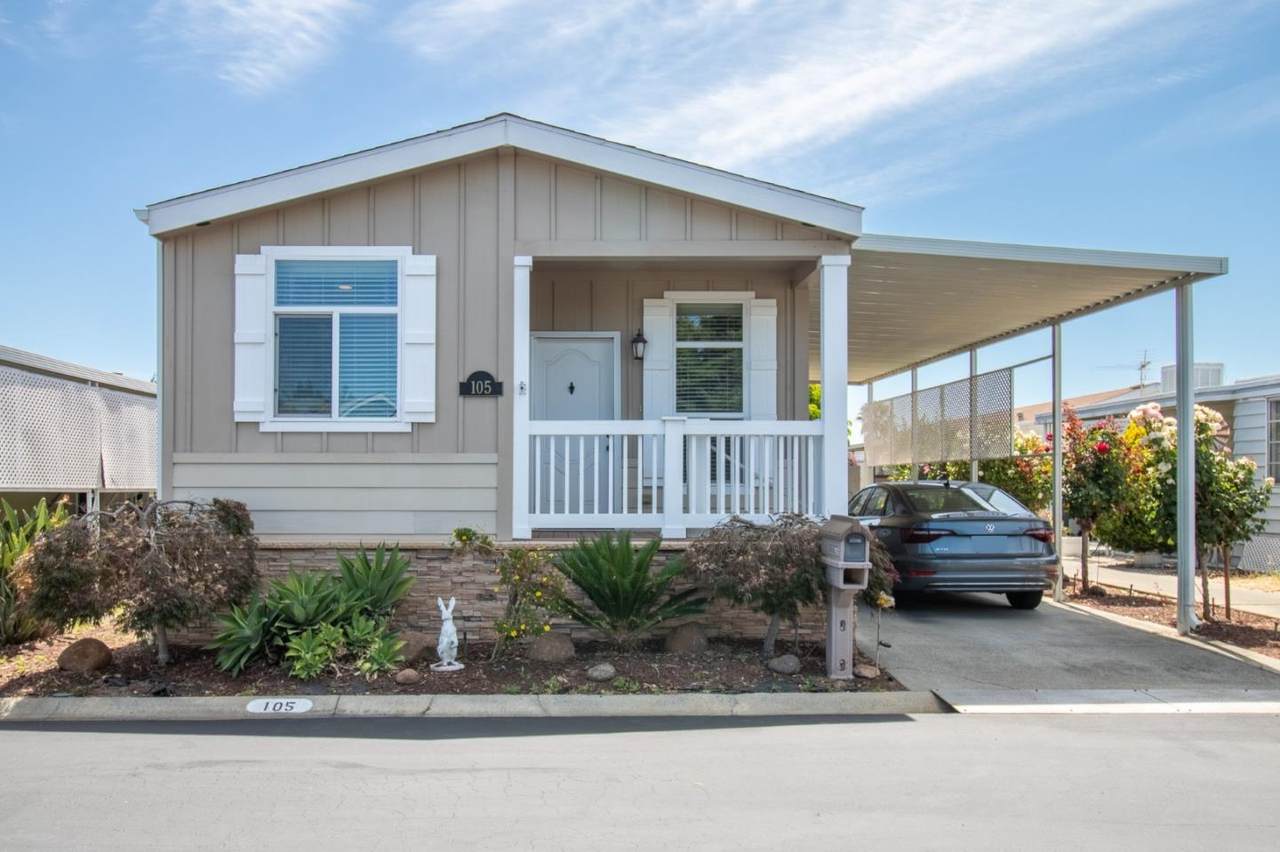 433 Sylvan Ave 105 - Photo 1