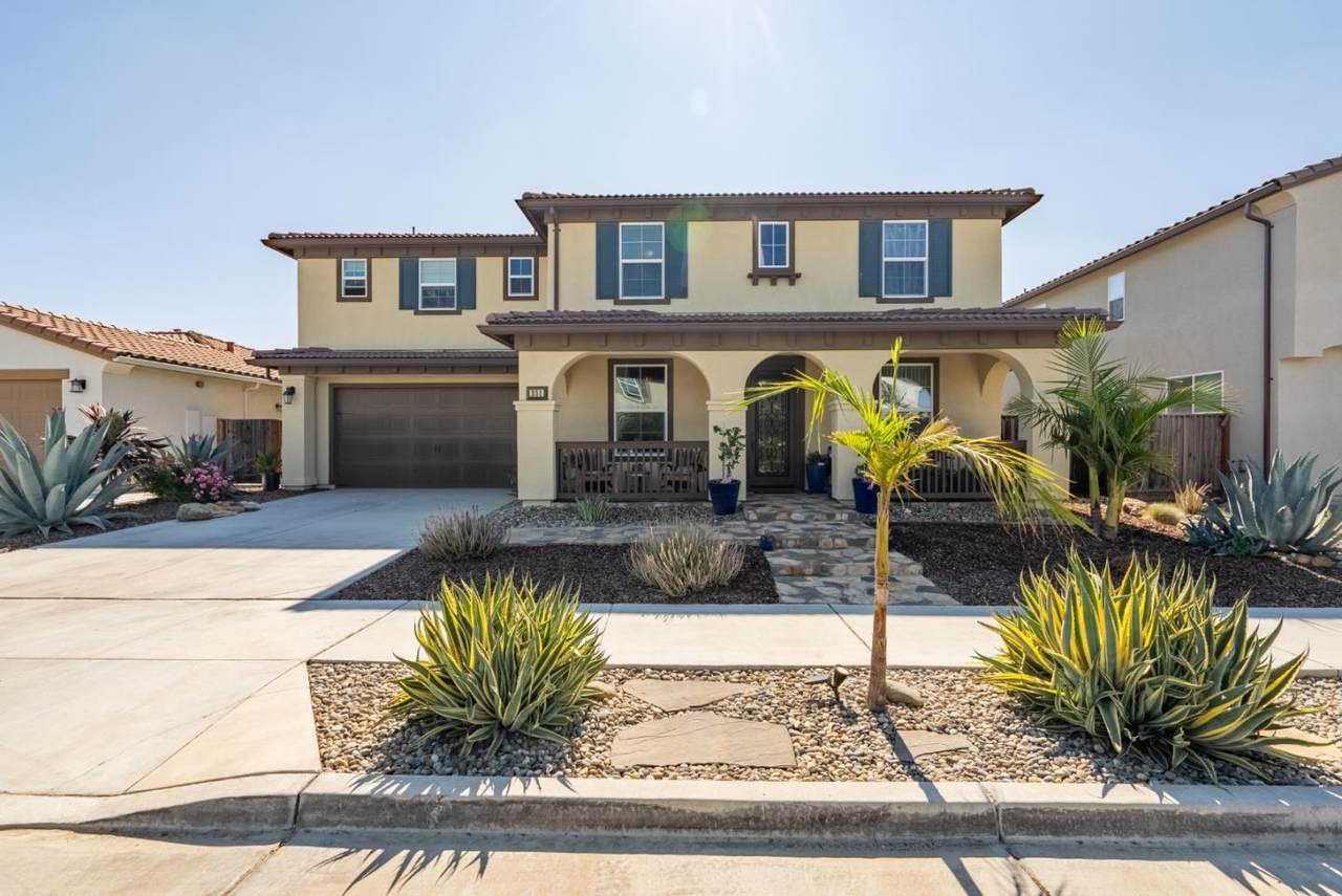 251 Moorpark Dr - Photo 1