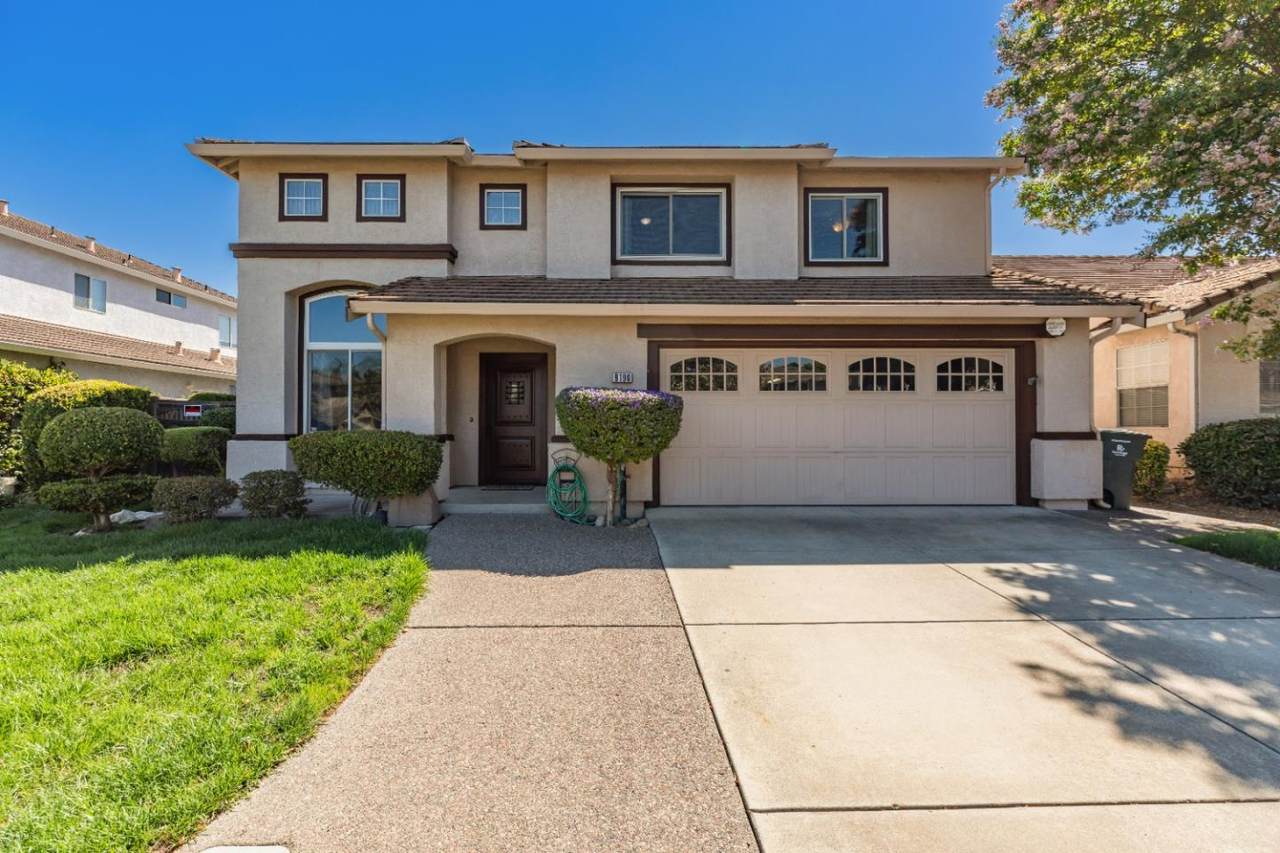 9190 Loganberry Dr - Photo 1