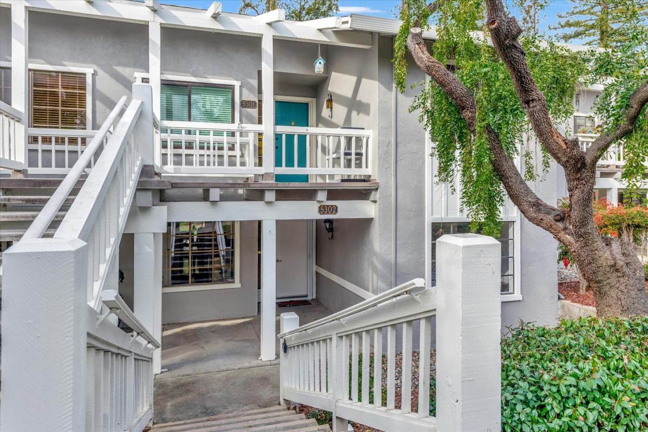 5302 Cribari Hts - Photo 1