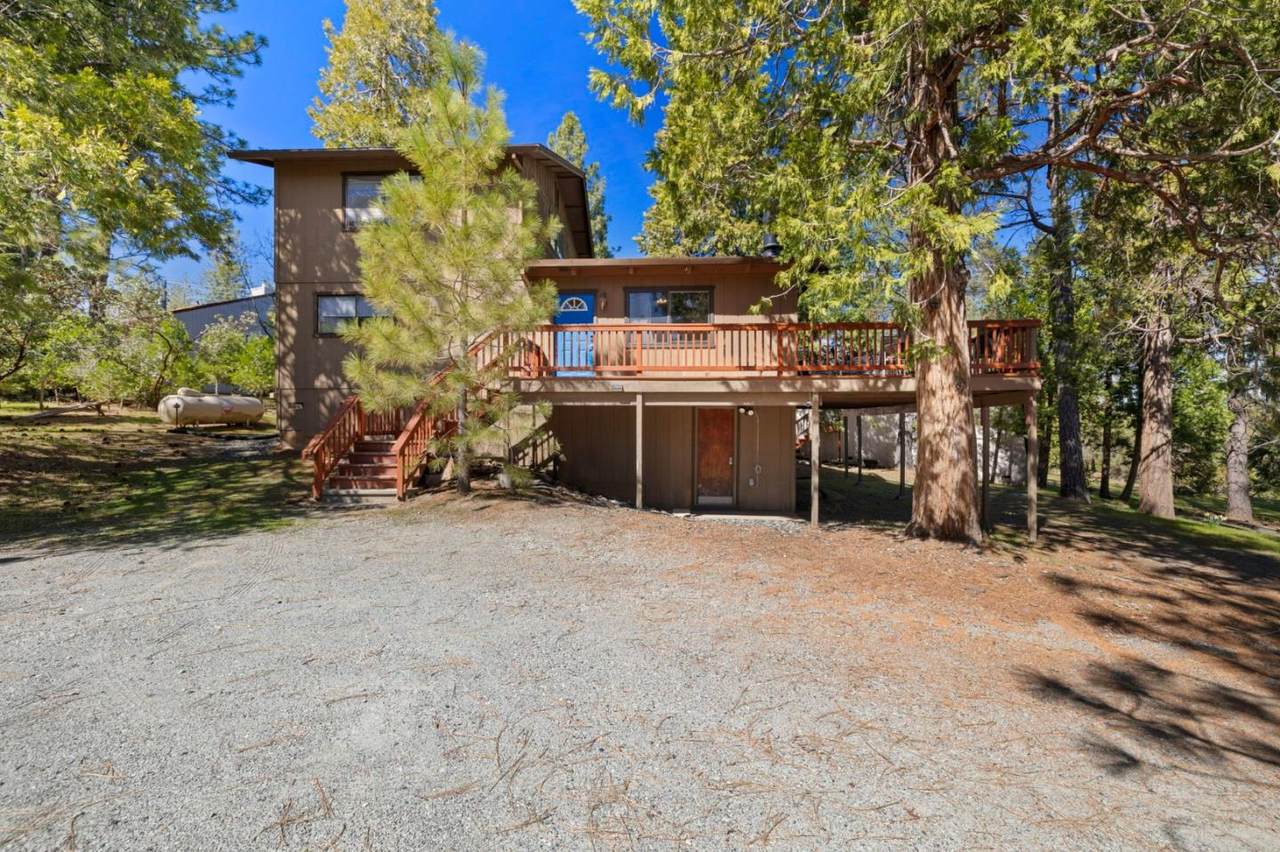 19935 Pine Mountain Dr - Photo 1