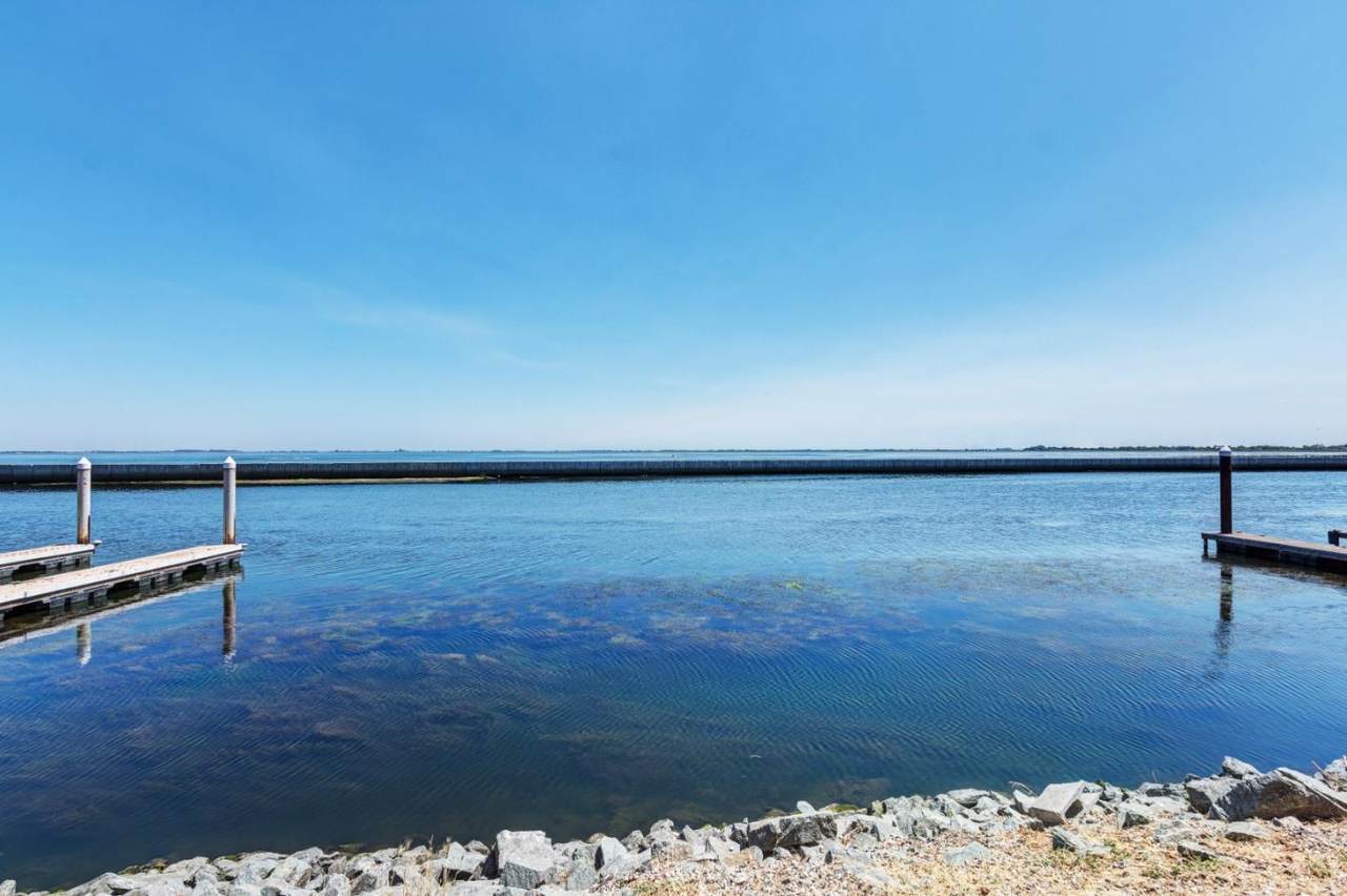 4375 Willow Rd - Photo 1