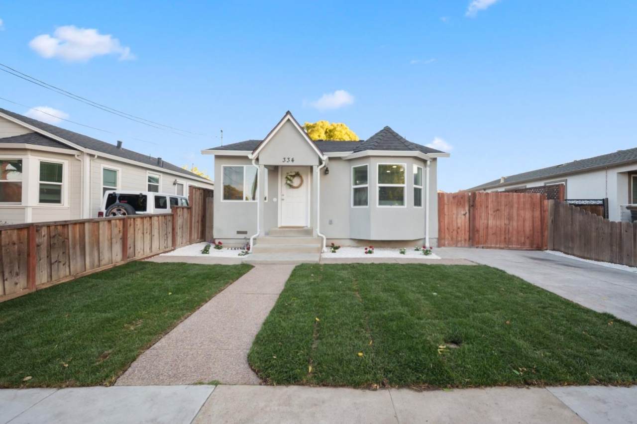 334 Hull Ave - Photo 1