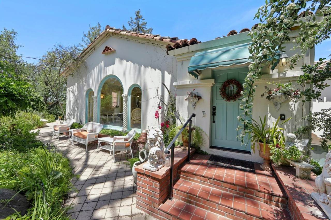 18211 Saratoga Los Gatos Rd - Photo 1