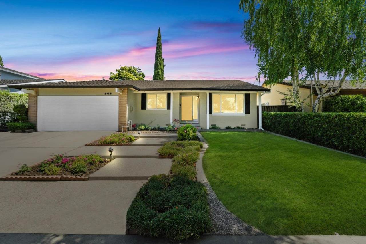 362 El Portal Way - Photo 1